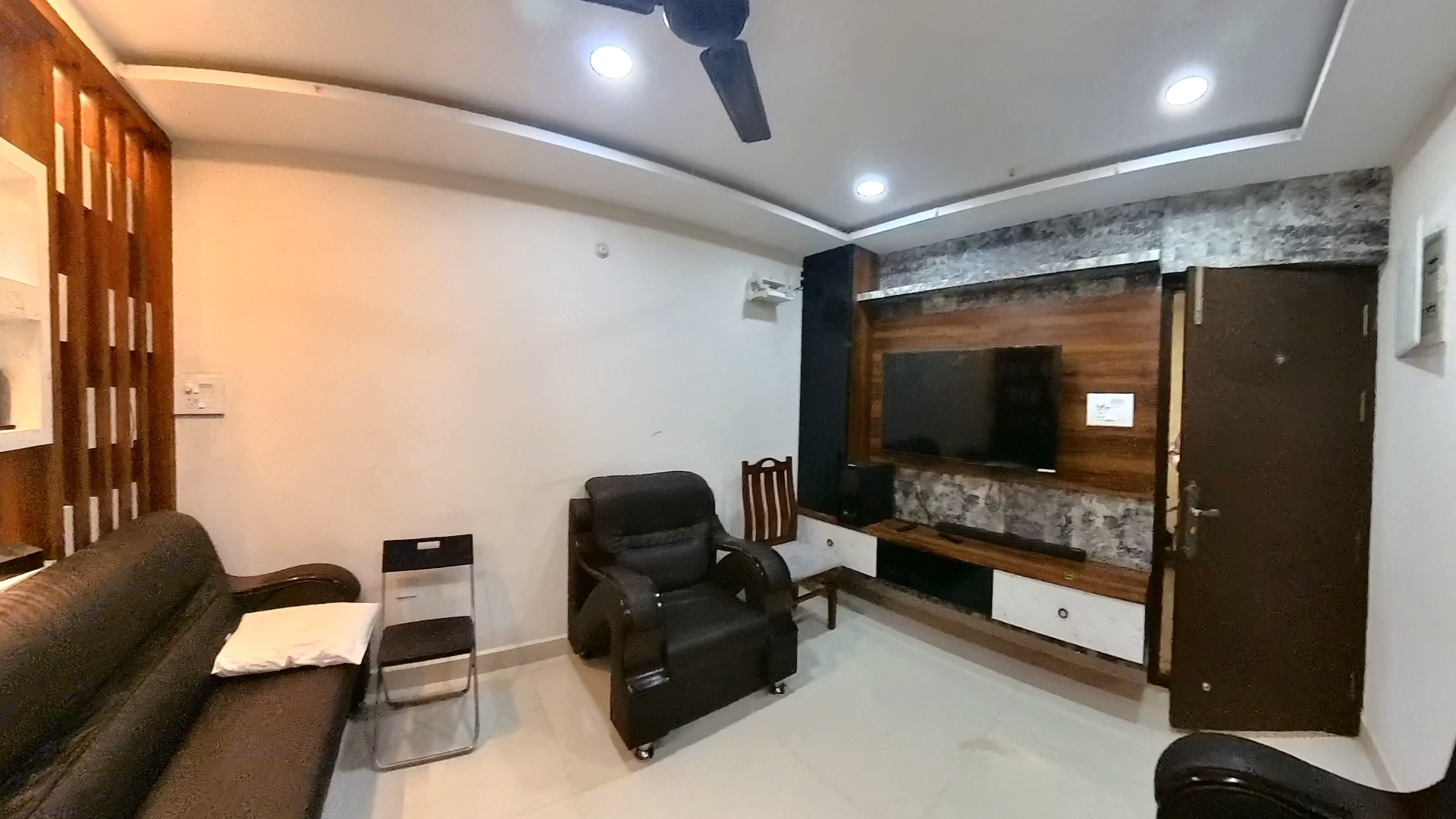 SA2 2bk Fully furnished flat for rent in Kondapur, Hyderabad | SMR Vinay Iconic