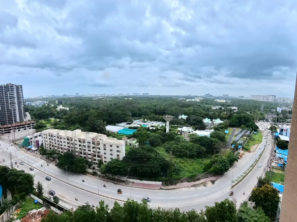 3bhk semi furnished flat for rent in kondapur, Hyderabad | SMR Vinay Iconia