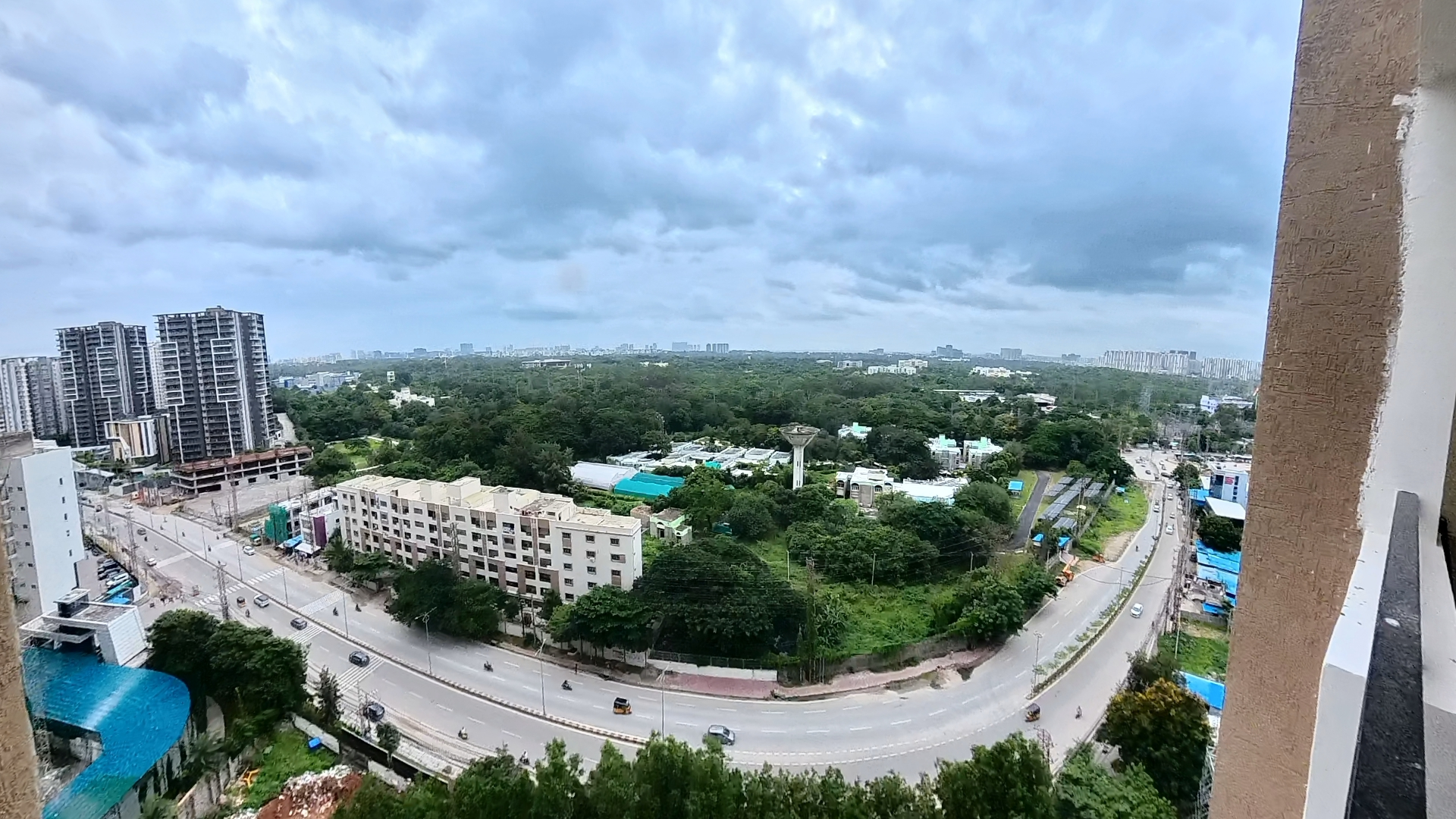 3bhk semi furnished flat for rent in kondapur, Hyderabad | SMR Vinay Iconia