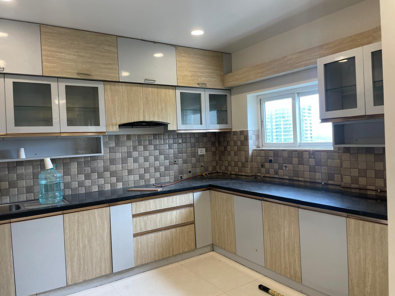 3bhk semi furnished flat for rent in kondapur, Hyderabad | SMR Vinay Iconia