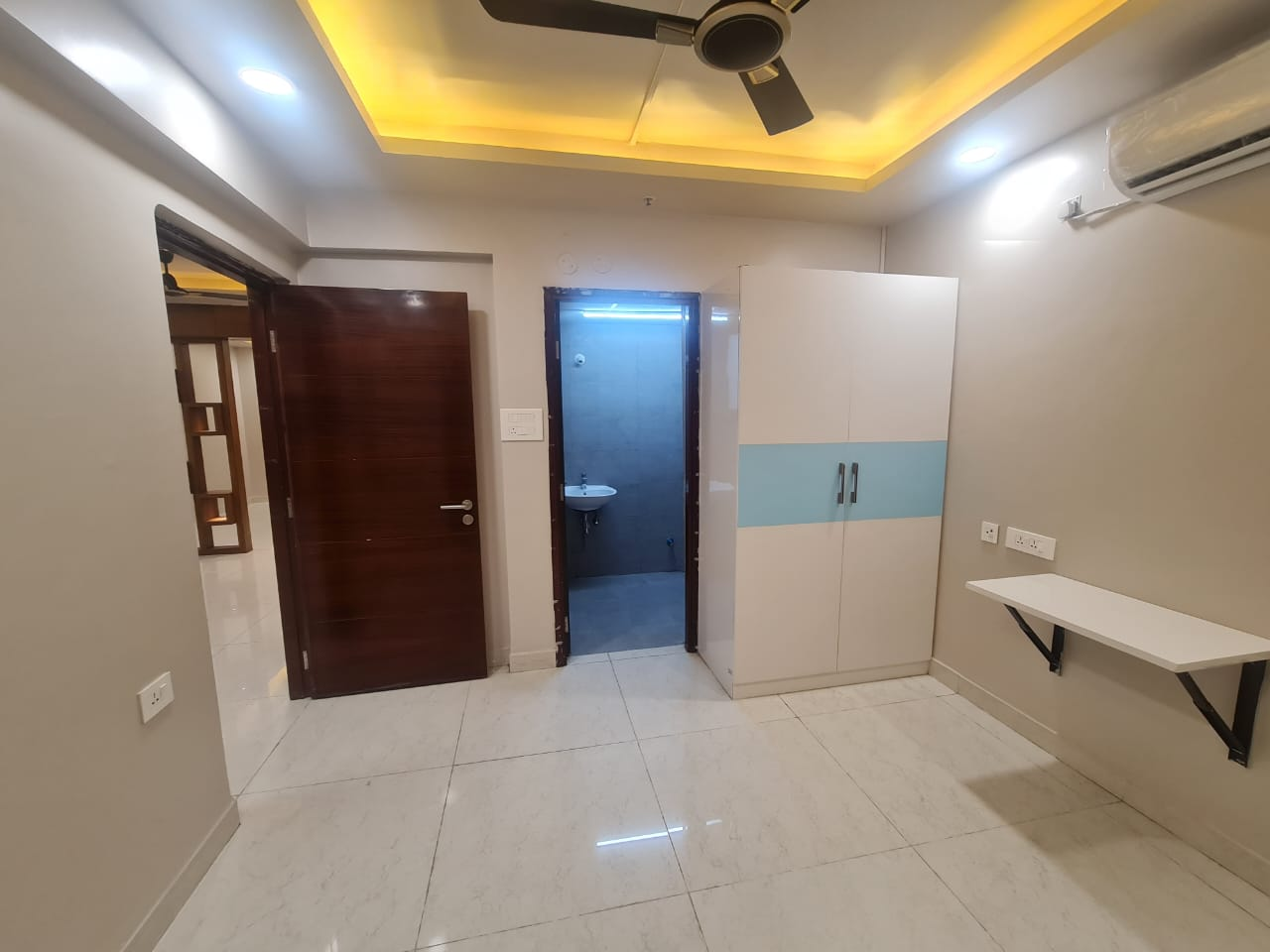 VT1 3bhk semi furnished flat for rent in Financial District, Hyderabad | Vasavi GP Trends
