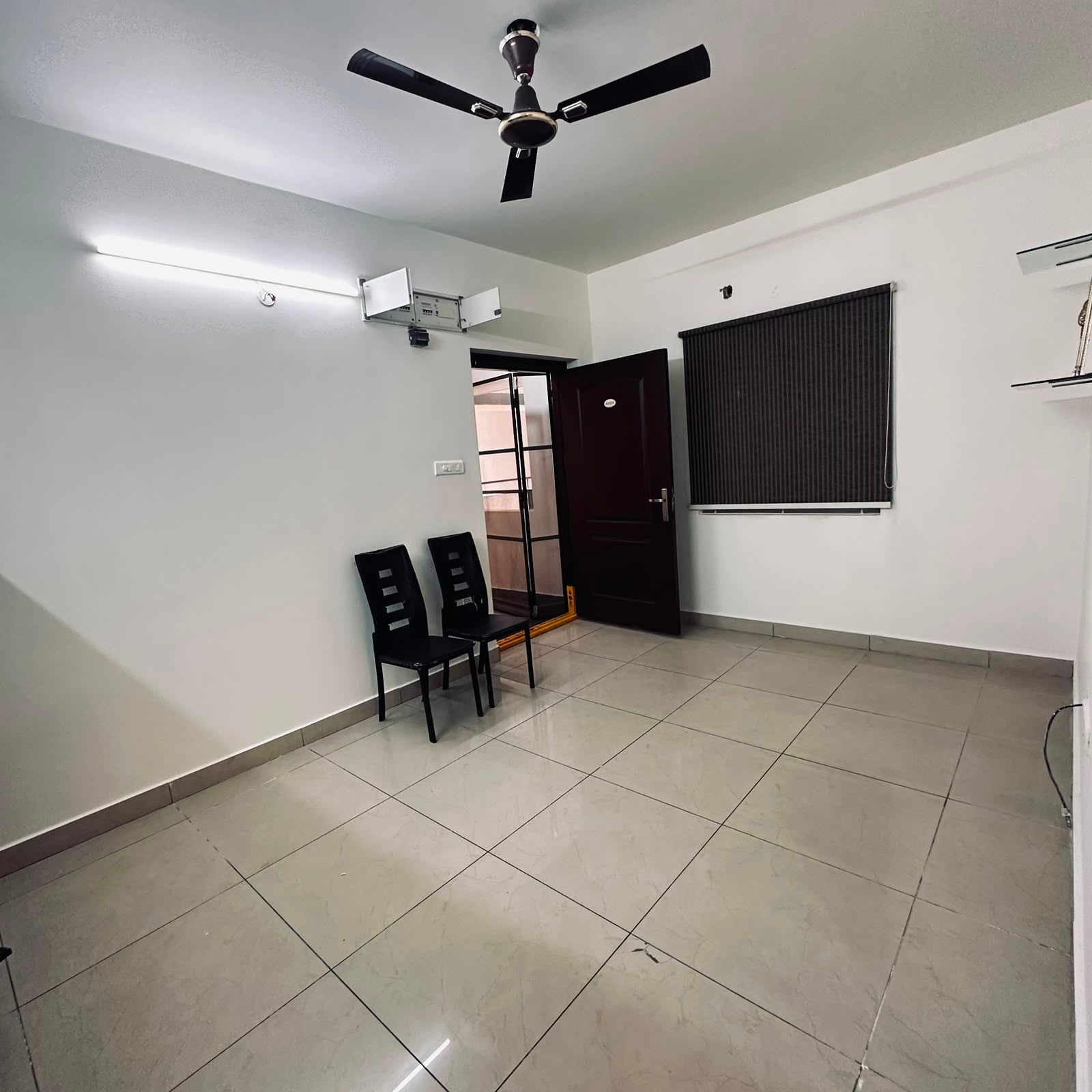 AHV4 2BHK Fully Furnished flat for ReSale in Aparna hill park avenues, Chanda Nagar, Hyderabad | ₹1.2Cr