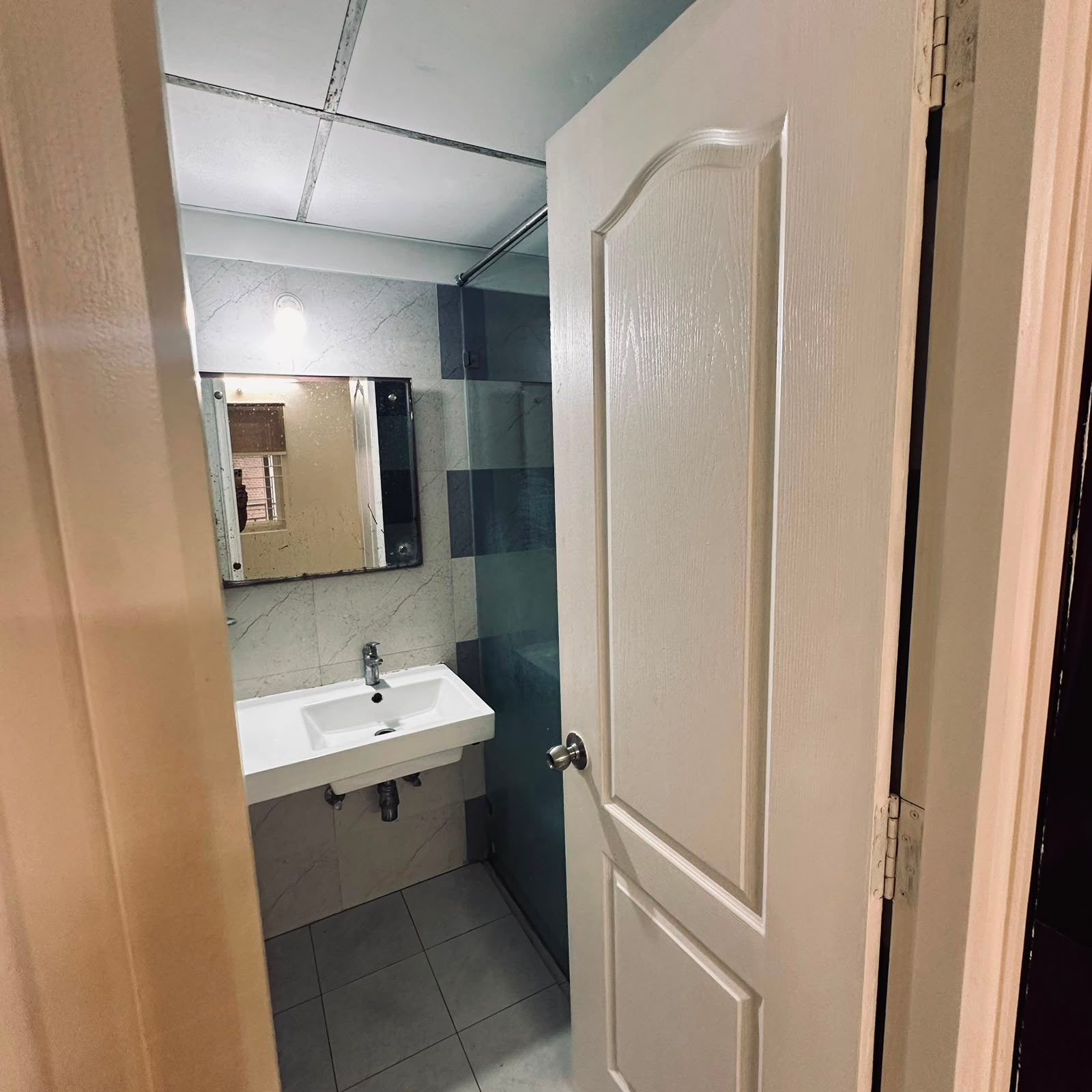 AHV9 2BHK Fully Furnished flat for ReSale in Aparna hill park avenues, Chanda Nagar, Hyderabad | ₹1.2Cr