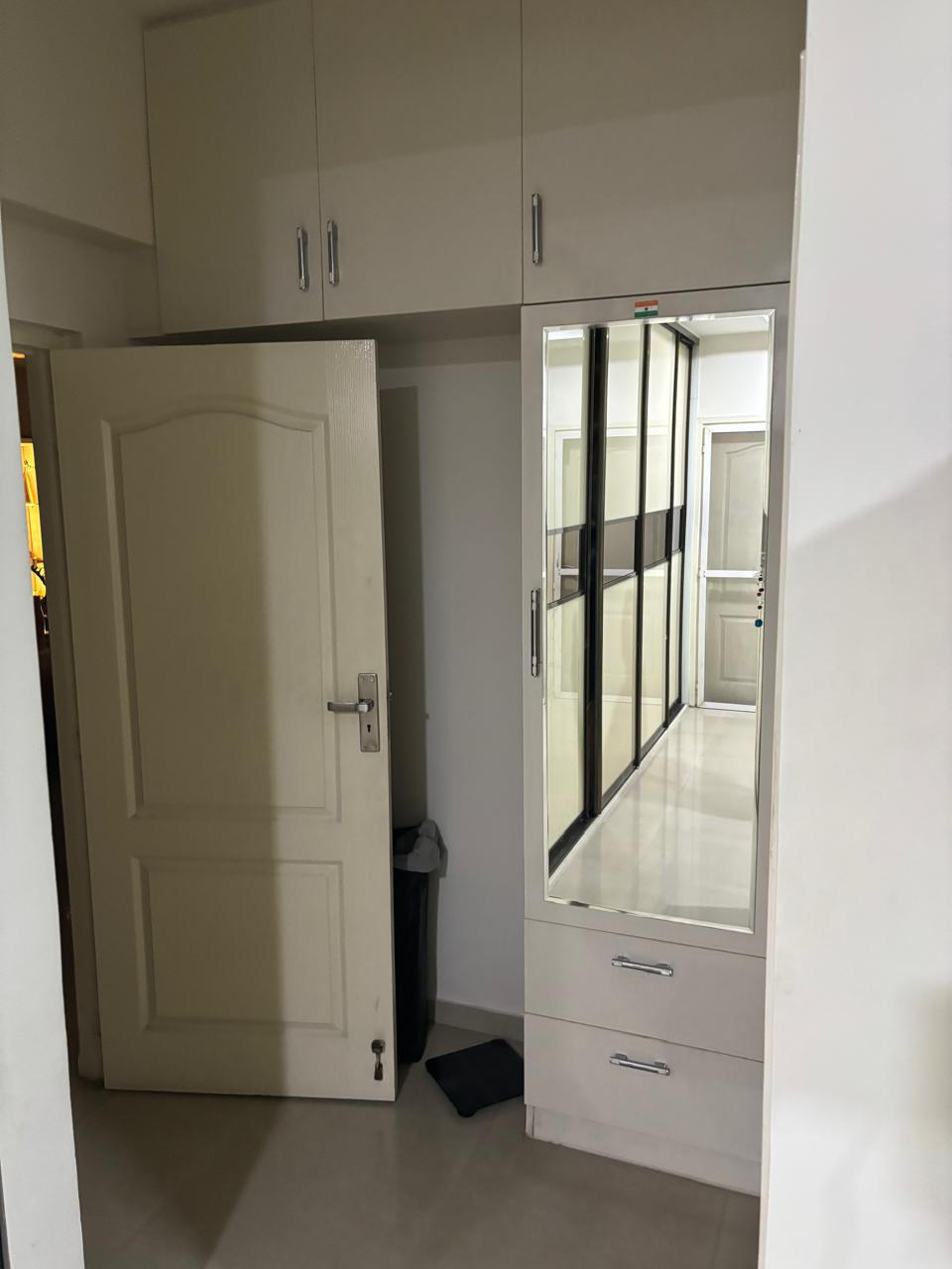BS2_5 3BHK Fully Furnished Flat for Sale in Babukhan Solitaire, Gachibowli, Hyderabad | ₹1.86 Cr