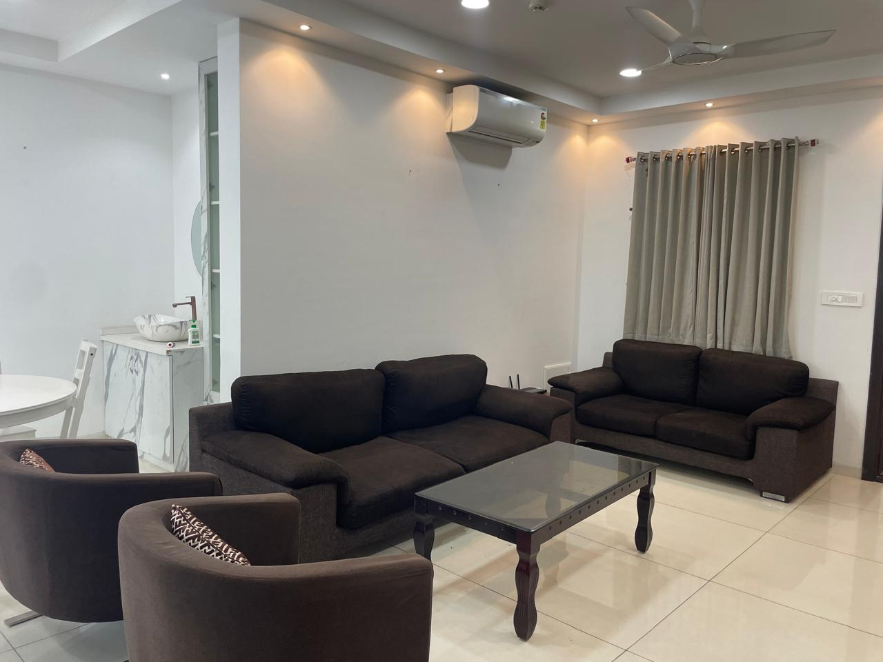 JS13_2 3bhk Semi furnished flat for rent in Narsingi | Jayaberi the summit | 75,000 Rs