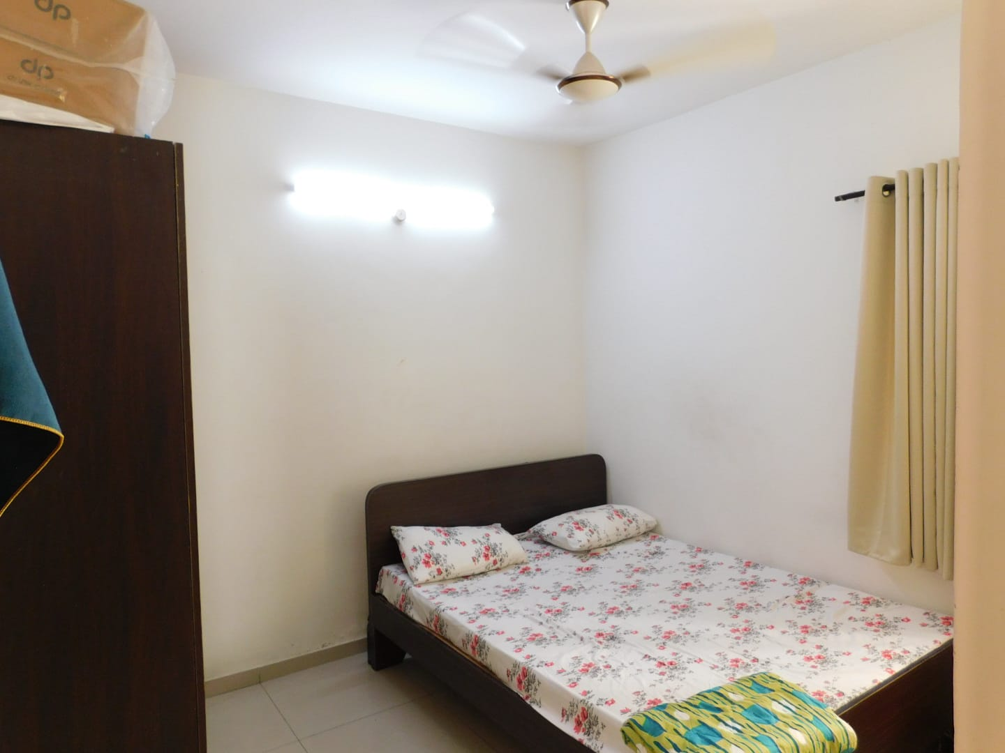 2BHK Semi-Furnished Flat for Rent in Mantri Celestia, Financial District, Hyderabad | ₹46,000