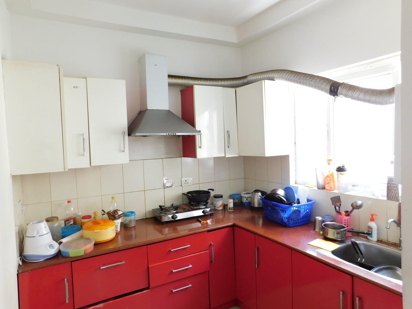 2BHK Semi-Furnished Flat for Rent in Mantri Celestia, Financial District, Hyderabad | ₹46,000