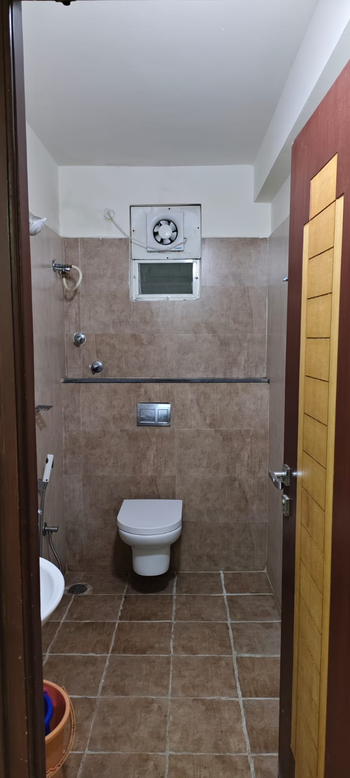 RVP14 3BHK Fully Furnished Flat for ReSale in RV Panchajanya, Kondapur, Hyderabad | ₹1.35Cr