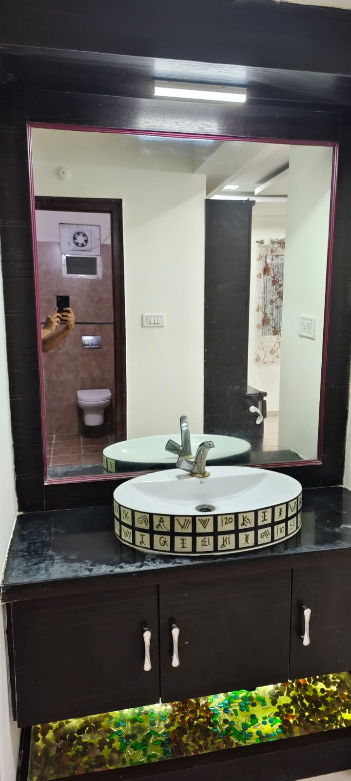 RVP4 3BHK Fully Furnished Flat for ReSale in RV Panchajanya, Kondapur, Hyderabad | ₹1.35Cr