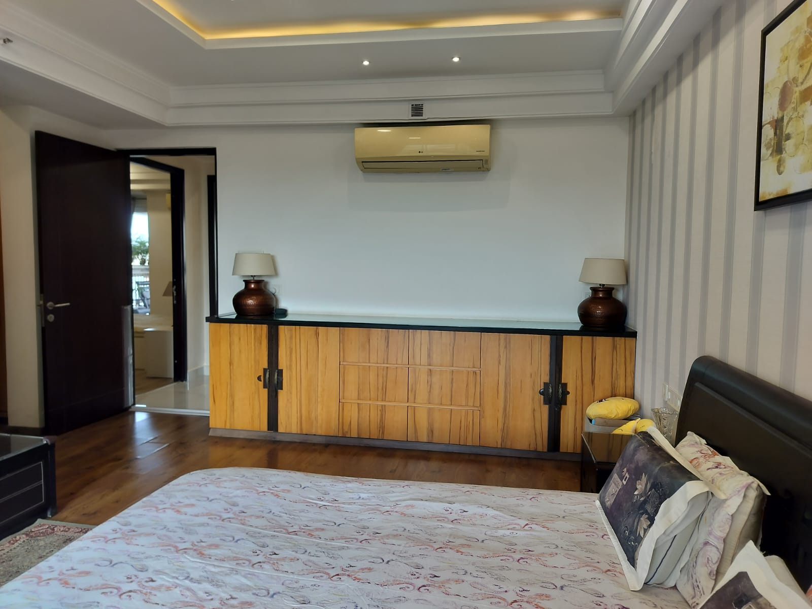 TB7_12 4BHK Fully Furnished Resale Flat for Sale in The Botanica, Gachibowli, Hyderabad | ₹6.7 Cr