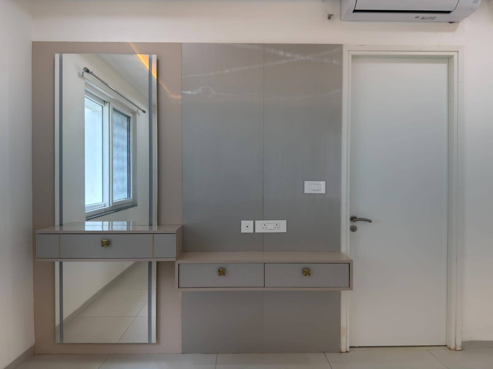 3 BHK Semi Furnished Flat for Rent in Jayabheri The Nirvana, Financial District, Hyderabad | ₹80,000